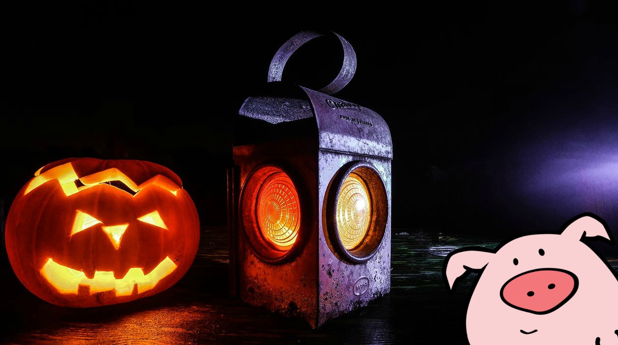 5 Pig Halloween Costumes for the Whole Family