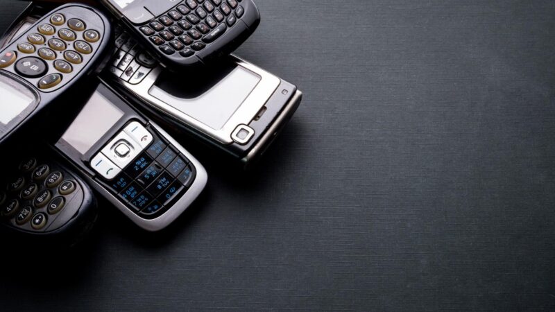 How Burner Phones and Burner Apps Work, and Their Alternatives