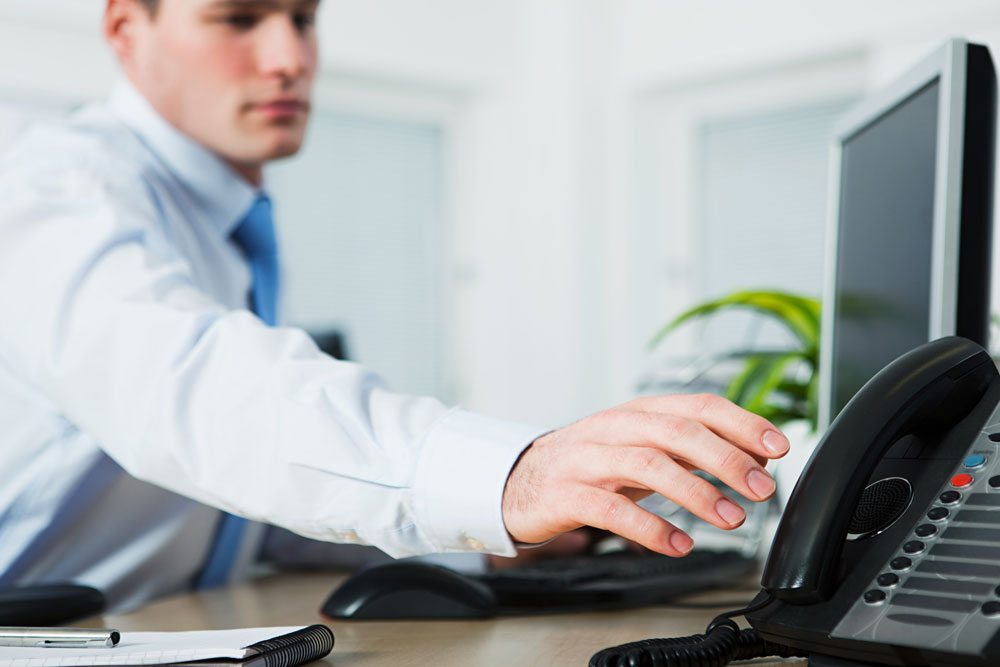 How to Get a No-Contract Business Phone Number